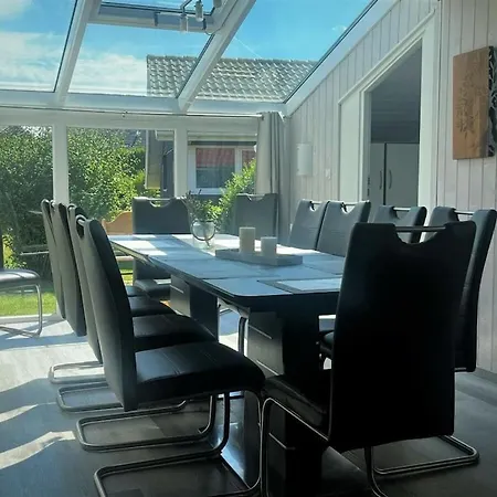 With 2 Bedrooms * Schönhagen