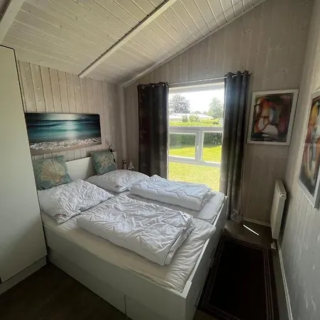 With 2 Bedrooms * Schönhagen